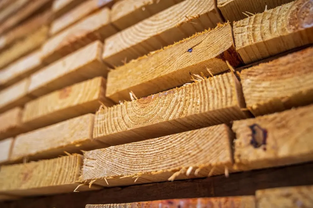Sorted and stacked material inspected before supply
